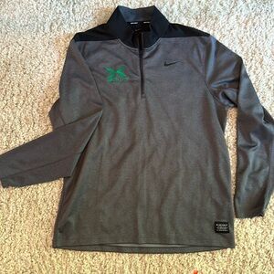 X Golf Nike quarter zip.   Size large like new.